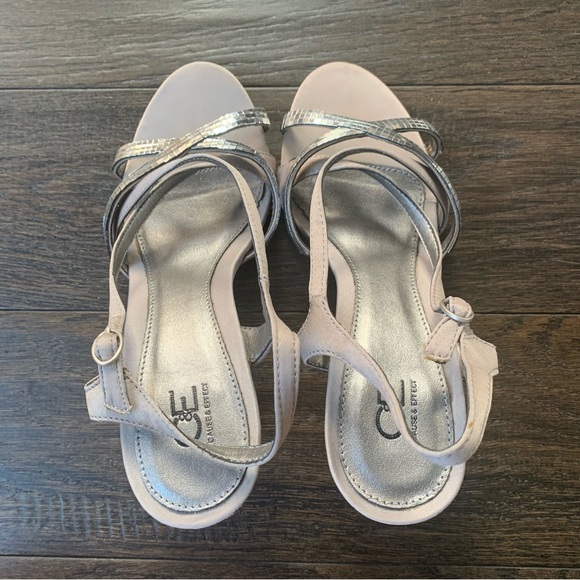 Cause & Effect Size 6.5 Silver 3 Inch Heels - Picture 5 of 13